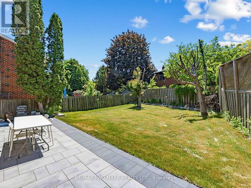 230 Sheffield Street, Newmarket, ON 