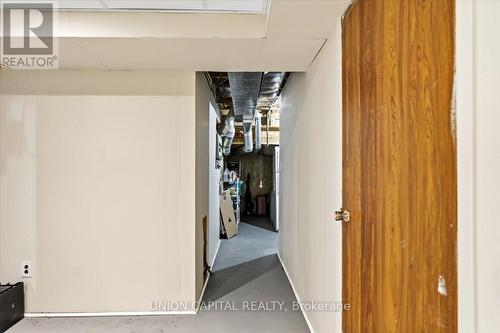 31 Ochalski Road, Aurora, ON 