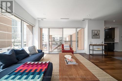 206 - 447 Walmer Road, Toronto, ON 
