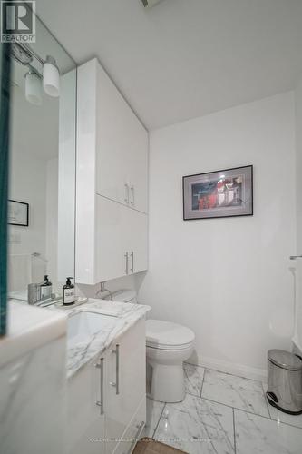 206 - 447 Walmer Road, Toronto, ON 