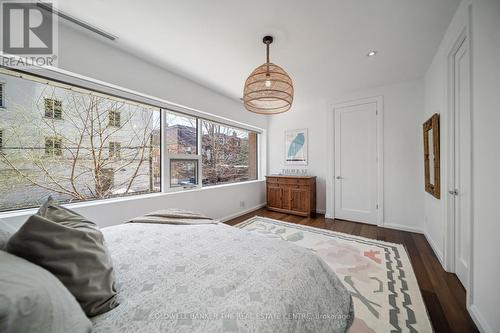 206 - 447 Walmer Road, Toronto, ON 