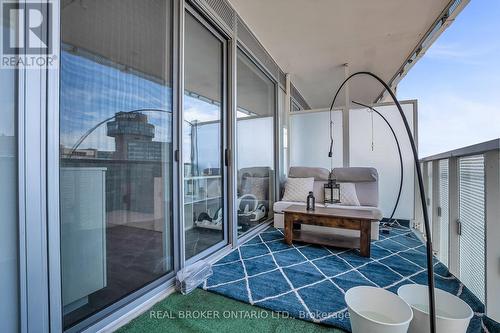 2706 - 15 Queens Quay E, Toronto, ON 