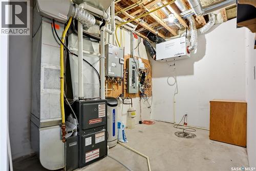 326 Horlick Crescent, Saskatoon, SK 