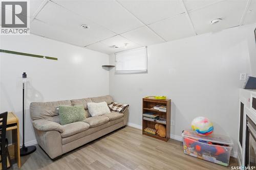 422 Blakeney Crescent, Saskatoon, SK 