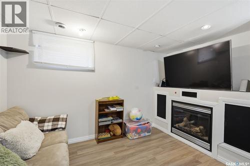 422 Blakeney Crescent, Saskatoon, SK 