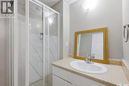 422 Blakeney Crescent, Saskatoon, SK 