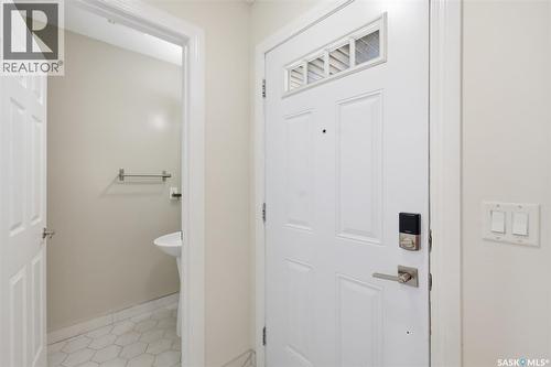 422 Blakeney Crescent, Saskatoon, SK 