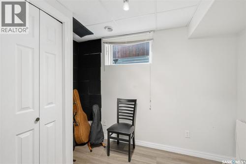 422 Blakeney Crescent, Saskatoon, SK 