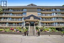 211 - 40 AUBURN STREET Peterborough (Ashburnham Ward 4), ON K9H 2G2