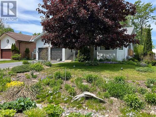 6 ROYAL BEECH DRIVE  Wasaga Beach, ON L9Z 1H1