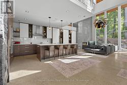 State-of-the-art kitchen - 