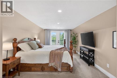 2264 Britannia Road, Burlington, ON - Indoor Photo Showing Bedroom