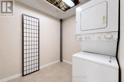 40 - 87 Autumn Way, Aurora, ON - Indoor Photo Showing Laundry Room