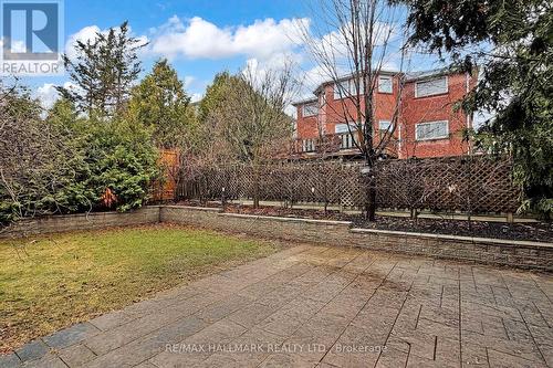 42 - 87 Autumn Way, Aurora, ON - Outdoor
