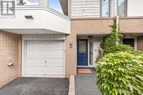 109 Brant Street, Oakville (Co Central), ON 