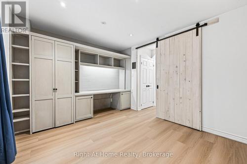 109 Brant Street, Oakville (Co Central), ON 