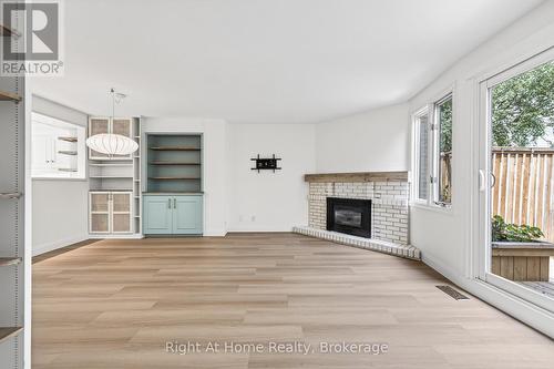 109 Brant Street, Oakville (Co Central), ON 