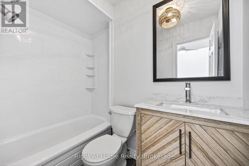 109 Brant Street, Oakville (Co Central), ON 