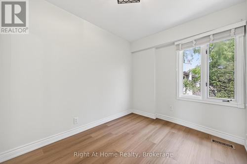 109 Brant Street, Oakville (Co Central), ON 