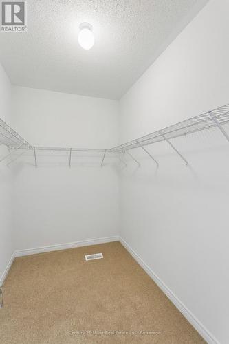 3266 Millicent Avenue, Oakville (Go Glenorchy), ON 