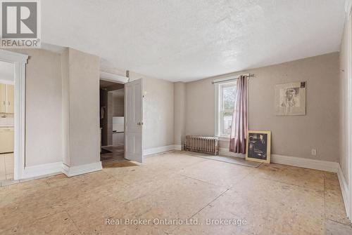 247 King Street, Welland (Welland Downtown), ON 