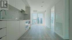 4006 - 82 DALHOUSIE STREET Toronto, ON M5B 1Y7