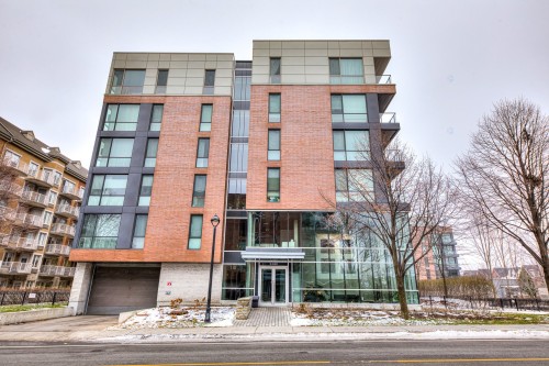 Front of Structure - 606-2480 Rue Des Nations, Montréal (Saint-Laurent), QC 
