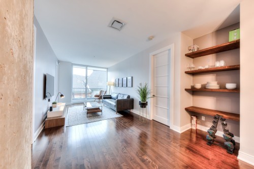 Living Room - 606-2480 Rue Des Nations, Montréal (Saint-Laurent), QC 