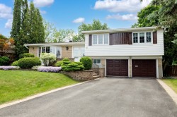 28 Rue Kieffer Dollard-Des-Ormeaux, QC H9B 1H8