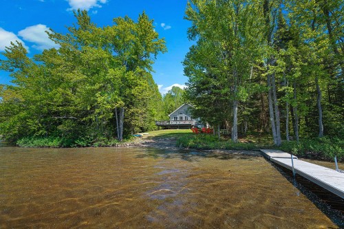 Bord de l'eau - 134 Ch. Leslie, Otter Lake, QC - Outdoor With View