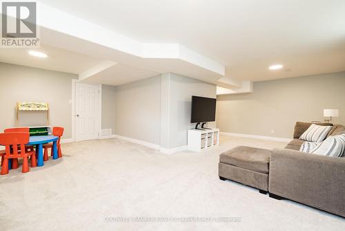 187 Glenncastle Drive, Ottawa, ON 