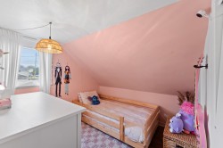 Bedroom - 