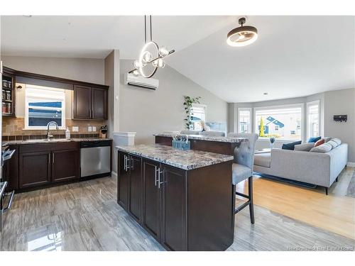 65 Raphael St, Dieppe, NB 