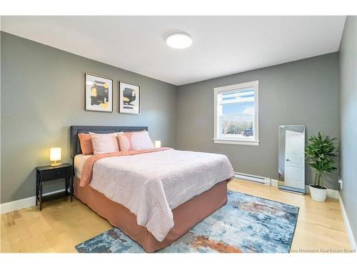 65 Raphael St, Dieppe, NB 