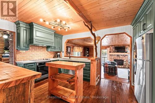 893 Relative Road, Armour, ON 