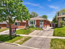 31 KILBRIDE ROAD Toronto, ON M1J 1X6