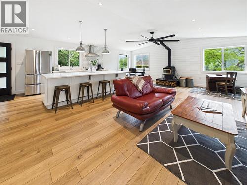 Main floor living - 3718 Krestova Road, Krestova, BC - Indoor