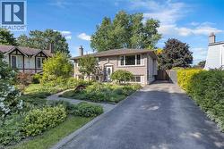 6 MITCHELL Court Brantford, ON N3S 7G8