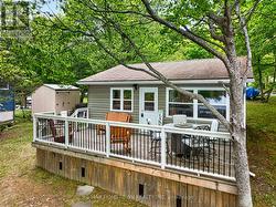 Front deck - 