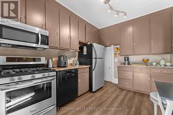 Kitchen in unit 283 - 