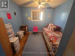 Bedroom 2 - 