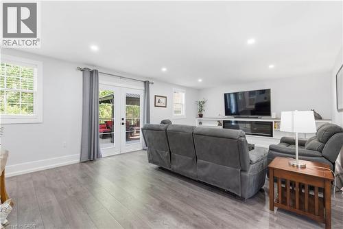 Family Room - 199 Winstanley Street, Monkton, ON - Indoor Photo Showing Living Room