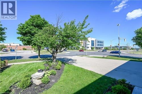296 WINTERBERRY Drive Unit# LOWER , Stoney Creek, Ontario L8J 2N5 5