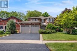 1182 THIMBLEBERRY CIRCLE Oshawa (Eastdale), ON L1K 2H3