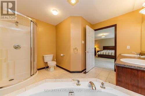 11 Langford Crescent, Ottawa, ON 