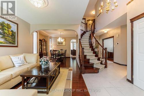 11 Langford Crescent, Ottawa, ON 