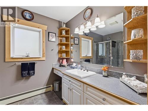 3286 Eagle Way, Williams Lake, BC - Indoor Photo Showing Bathroom