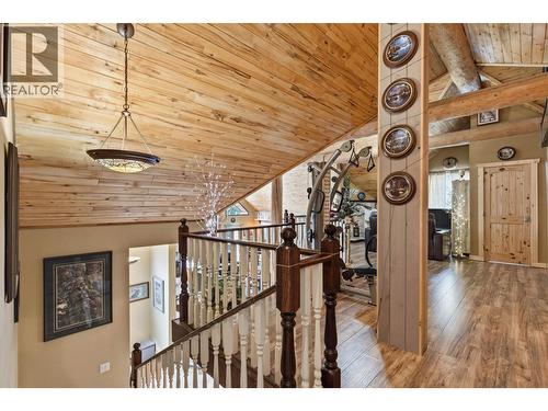3286 Eagle Way, Williams Lake, BC - Indoor Photo Showing Other Room