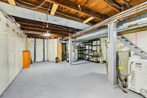 463 Arlington St, Winnipeg, MB 