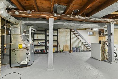 463 Arlington St, Winnipeg, MB 
